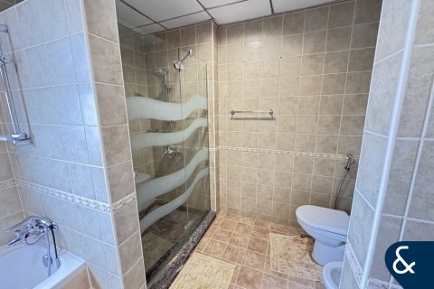 Снять в аренду квартиру в Green Community Motor City, Motor City, Дубай: 3 спальни, 329м², № 79078 - фото 12