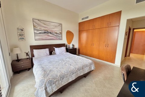 Снять в аренду квартиру в Green Community Motor City, Motor City, Дубай: 3 спальни, 329м², № 79078 - фото 8