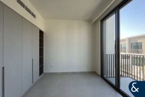 Снять в аренду таунхаус в The Valley, Дубай: 3 спальни, 174м², № 79080 - фото 6