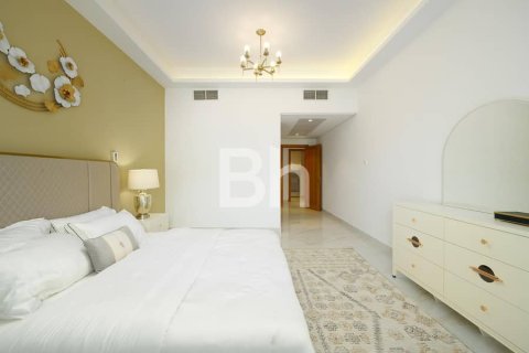 Apartment in Discovery Gardens, Dubai 2 bedrooms, 140 sq.m. № 21620 - photo 5