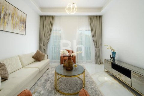 Apartment in Discovery Gardens, Dubai 2 bedrooms, 140 sq.m. № 21620 - photo 1