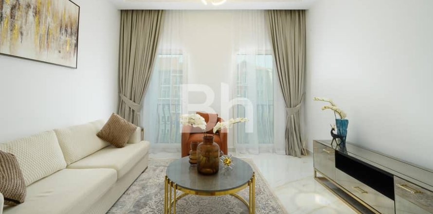 Apartment in Discovery Gardens, Dubai 2 bedrooms, 140 sq.m. № 21620