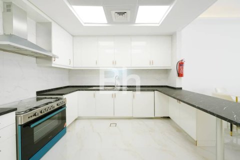 Apartment in Discovery Gardens, Dubai 2 bedrooms, 140 sq.m. № 21620 - photo 16
