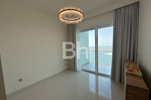 Снять в аренду квартиру в Dubai Harbour, Дубай: 2 спальни, 131м², № 21618 - фото 4