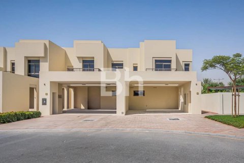 فيلا في Town Square, دبي 4 غرف نوم, 234 م² رقم 22949 - صورة 5