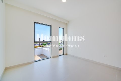 Снять в аренду виллу в Dubai South (Dubai World Central), Дубай: 3 спальни, 281.49609000м², № 109920 - фото 14