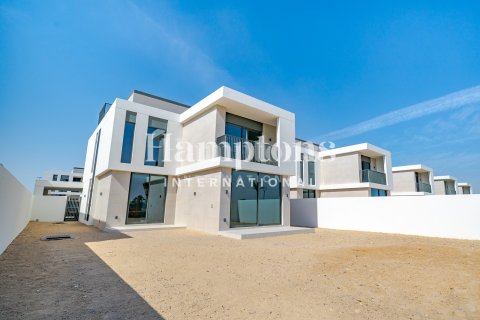 Снять в аренду виллу в Dubai South (Dubai World Central), Дубай: 3 спальни, 281.49609000м², № 109920 - фото 11