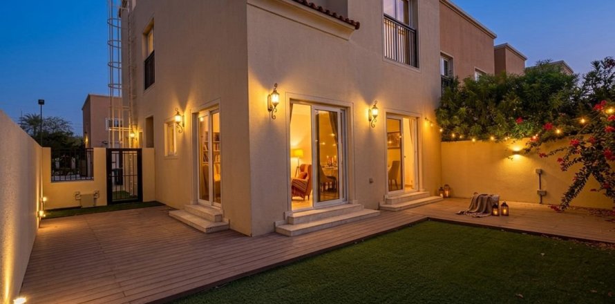 Maison de ville à Dubai, 4 chambres, 238.7 m², № 109924