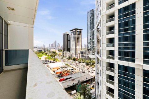 Apartment in Marina Arcade Tower, Dubai Marina, Dubai 2 bedrooms, 148.37 sq.m. № 127815 - photo 23