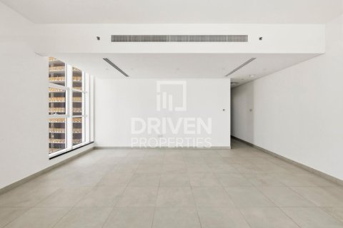 Apartment in Marina Arcade Tower, Dubai Marina, Dubai 2 bedrooms, 148.37 sq.m. № 127815 - photo 5