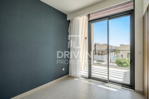 Villa à EMAAR South, Dubai South (Dubai World Central), Dubai, 4 chambres, 328.04 m², № 127818 - photo 12