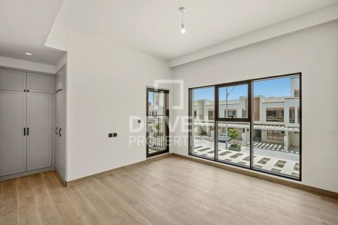 Townhouse in Damac Lagoons, Dubai 4 bedrooms, 144.37 sq.m. № 127812 - photo 8