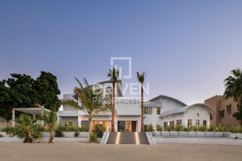 Villa in Palm Jumeirah, Dubai 6 bedrooms, 650 sq.m. № 86205 - photo 17