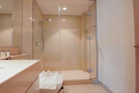 Apartment in Downtown Dubai (Downtown Burj Dubai), Dubai 3 bedrooms, 140 sq.m. № 134073 - photo 2