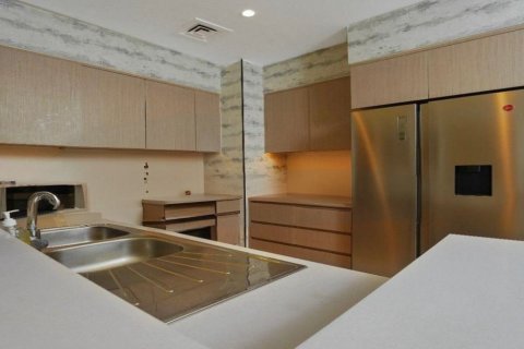 Apartment in Downtown Dubai (Downtown Burj Dubai), Dubai 3 bedrooms, 140 sq.m. № 134073 - photo 8