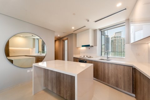 Apartment in Dubai Marina, Dubai 2 bedrooms, 122 sq.m. № 134077 - photo 12