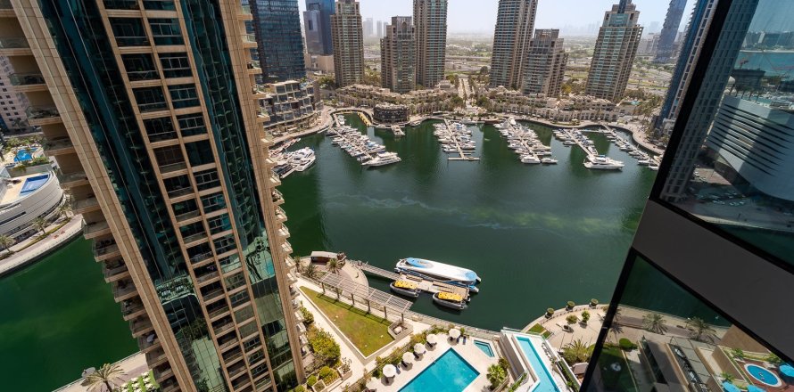 Apartment in Dubai Marina, Dubai 2 bedrooms, 122 sq.m. № 134077