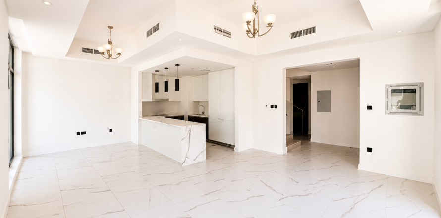 Townhouse in Wadi Al Safa 3, Dubai 4 bedrooms, 288 sq.m. № 134075