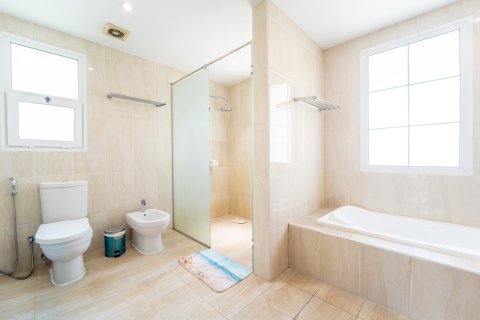 Villa in Jumeirah Village Triangle, Dubai 5 bedrooms, 399 sq.m. № 134076 - photo 6