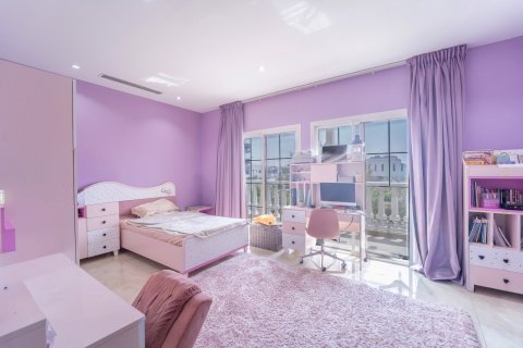 Villa in Jumeirah Village Triangle, Dubai 5 bedrooms, 399 sq.m. № 134076 - photo 5