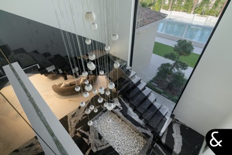 Villa en Arabian Ranches, Dubai, 6 dormitorios, 1234 m², № 88536 - foto 12