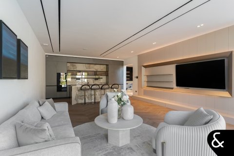 Villa en Arabian Ranches, Dubai, 6 dormitorios, 1234 m², № 88536 - foto 10