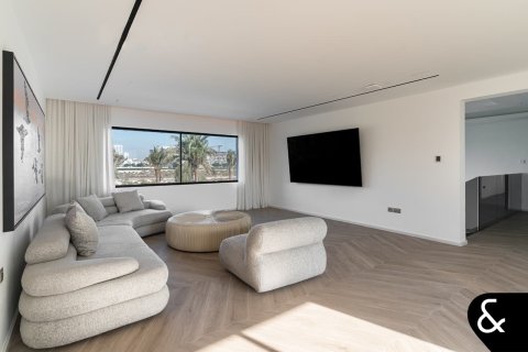 Villa en Arabian Ranches, Dubai, 6 dormitorios, 1234 m², № 88536 - foto 17