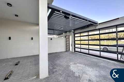 Купить таунхаус в Джумейра Вилладж Серкл, Дубай: 4 спальни, 212м², № 88533 - фото 23