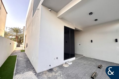 Купить таунхаус в Джумейра Вилладж Серкл, Дубай: 4 спальни, 212м², № 88533 - фото 22