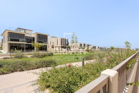 Villa in Golf Place, Dubai Hills Estate, Dubai 4 bedrooms, 501 sq.m. № 65053 - photo 28