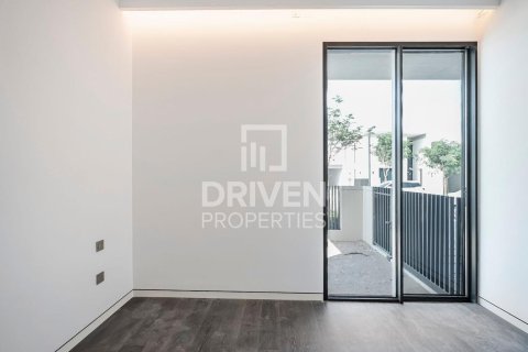 Villa en Harmony, Tilal Al Ghaf, Dubai, 5 dormitorios, 527 m², № 65054 - foto 8