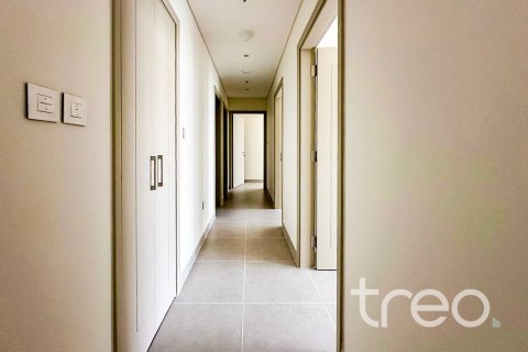 Apartamento en Burj Khalifa, Dubai, 3 dormitorios, 160.07 m², № 119827 - foto 9