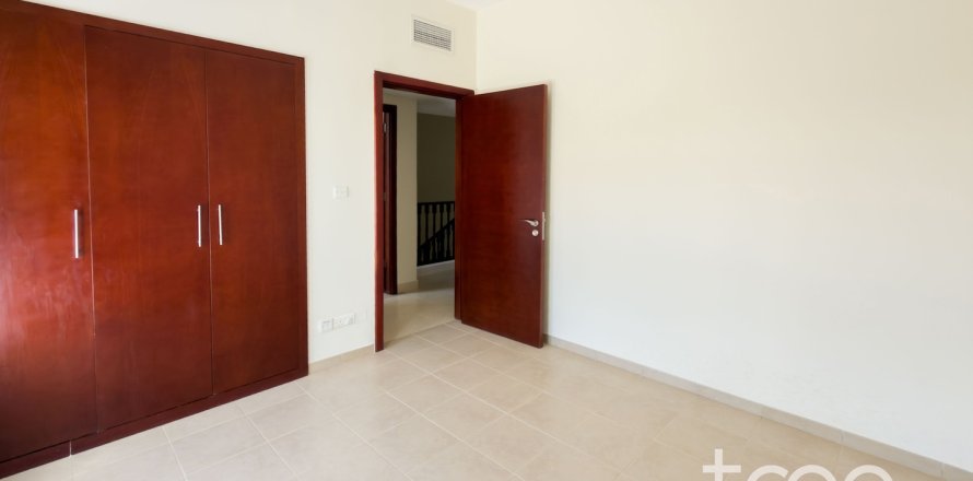 Вилла в Арабиан Ранчес, Дубай, 3 спальни, 253.44м², № 119823