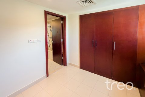 Снять в аренду виллу в Арабиан Ранчес, Дубай: 3 спальни, 253.44м², № 119823 - фото 9