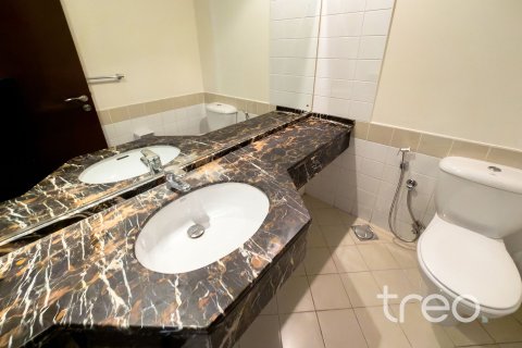 Снять в аренду виллу в Арабиан Ранчес, Дубай: 3 спальни, 253.44м², № 119823 - фото 18