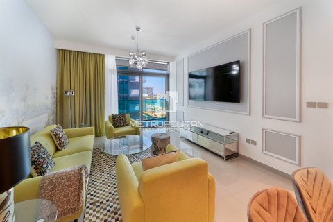 Apartment in EMAAR Beachfront, Dubai Harbour, Dubai 2 bedrooms, 106 sq.m. № 8711 - photo 2