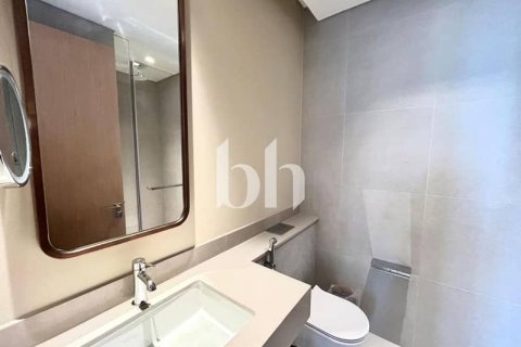 Apartment in Downtown Dubai (Downtown Burj Dubai), Dubai 2 bedrooms, 99 sq.m. № 56313 - photo 16