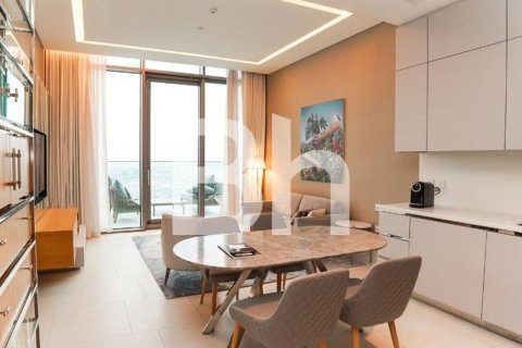 Apartment in Business Bay, Dubai 1 bedroom, 108 sq.m. № 56312 - photo 1