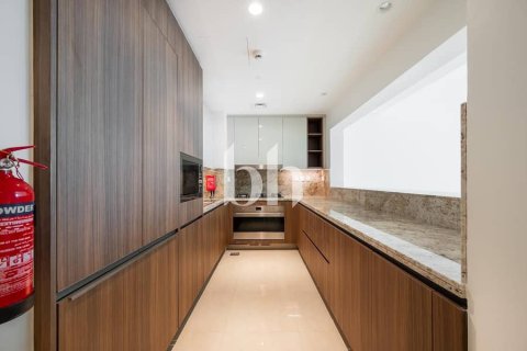 Apartamento en Downtown Dubai (Downtown Burj Dubai), Dubai, 3 dormitorios, 203 m², № 56314 - foto 8