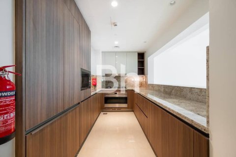 Apartment in Downtown Dubai (Downtown Burj Dubai), Dubai 3 bedrooms, 203 sq.m. № 56314 - photo 25