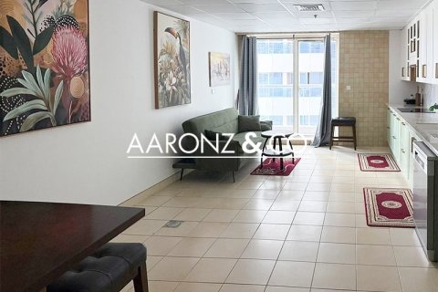 Apartamento en Emirates Crown, Dubai Marina, Dubai, 2 dormitorios, 229 m², № 96663 - foto 6