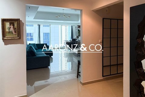 Apartamento en Emirates Crown, Dubai Marina, Dubai, 2 dormitorios, 229 m², № 96663 - foto 10