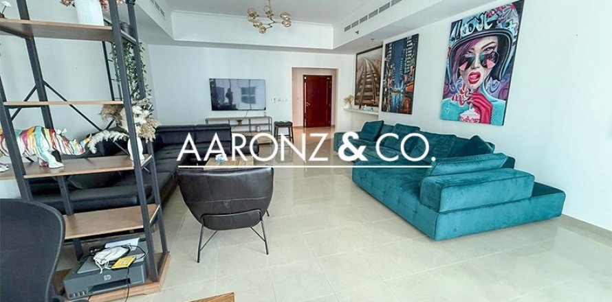 Apartamento en Emirates Crown, Dubai Marina, Dubai, 2 dormitorios, 229 m², № 96663