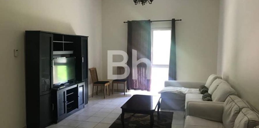 Apartamento en Discovery Gardens, Dubai, 1 dormitorio, 90 m², № 21732