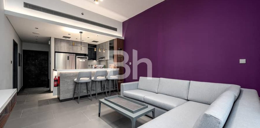 Квартира в Джумейра Лейк Тауэрс, Дубай, 1 спальня, 81м², № 21736
