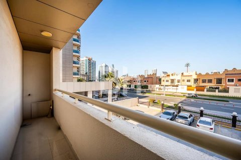 Appartement à Dubai Sports City, Dubai, 2 chambres, 112 m², № 21738 - photo 1