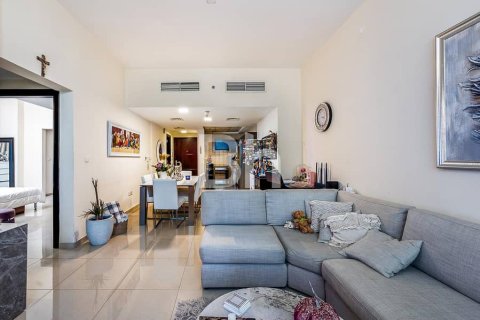 Appartement à Dubai Sports City, Dubai, 2 chambres, 112 m², № 21738 - photo 2