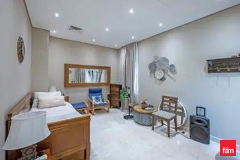 Villa in Dubai 5 bedrooms, 766.9 sq.m. № 59693 - photo 7
