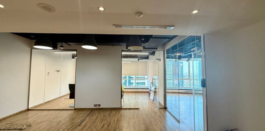 Oficina en Dubai, 97.5 m², № 16947