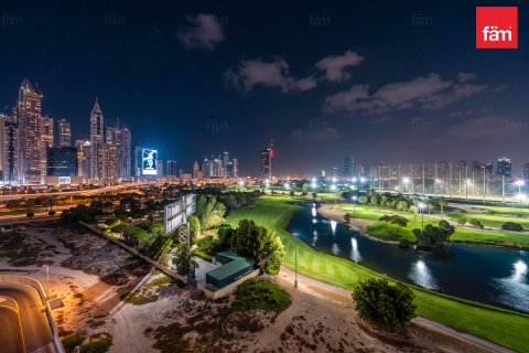 Apartment in The Hills, Dubai 3 bedrooms, 165.6 sq.m. № 133181 - photo 2